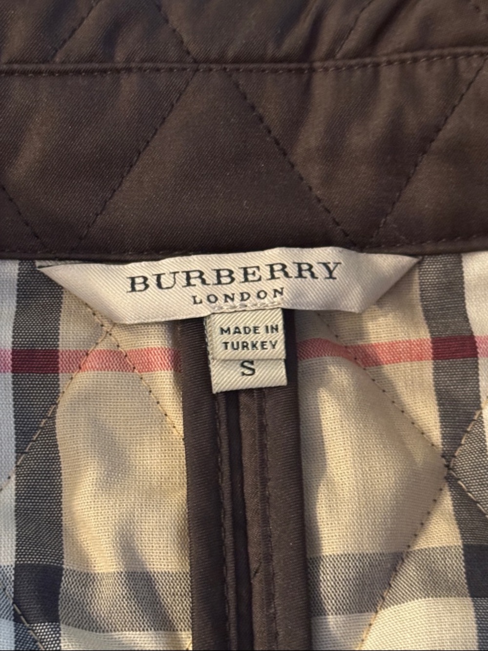 Burberry Women’s Quilted Black Utility Jacket Size Small - Picture 2 of 6